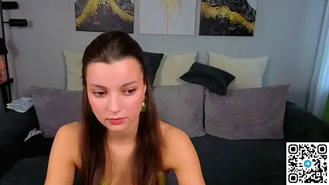 KitKatie online show from 04.27.26