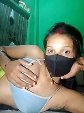 Cutie komal online show from 01.10.26