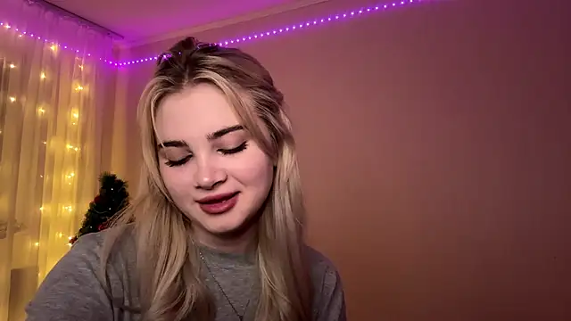 KariJarecke online show from 01.17.26