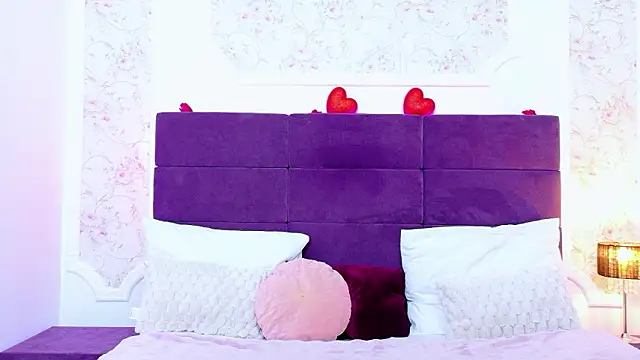 EvelinHill online show from 03.04.26