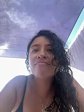 Laura Miller1 online show from 04.20.26