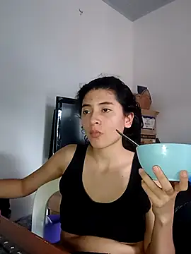 honeyhotgirl19 online show from 03.04.26