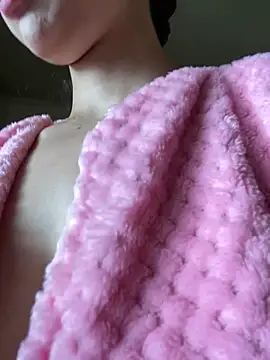 Snapshot of Shayla--broos chatting on 02.17.26 Shayla--broos online show from 02.17.26