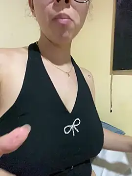 Snapshot of Shayla--broos chatting on 02.23.26 Shayla--broos online show from 02.23.26