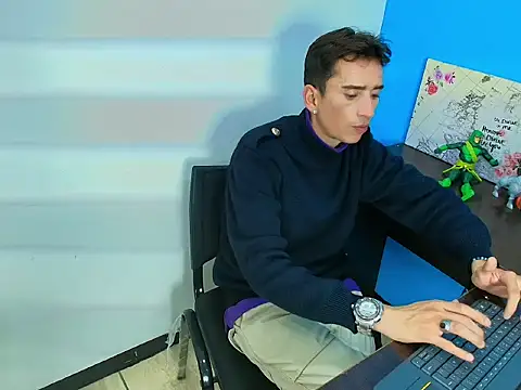 Iam Smith  online show from 03.06.26