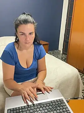 Alice Dan online show from 07.20.26