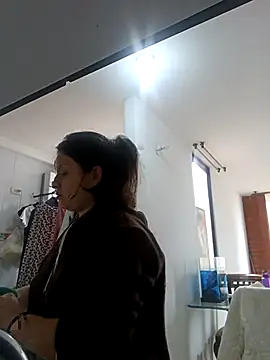 yessica gomez01 online show from 03.08.26