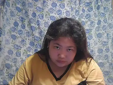 Snapshot of pinay_rose14 chatting on 05.06.26 pinay rose14 online show from 05.06.26