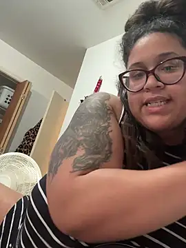 SilkSoleBunnie online show from 01.11.26