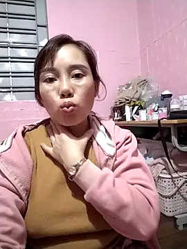 LinhLinh0099 online show from 01.15.26