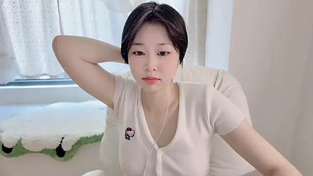 Snapshot of Onefiona chatting on 07.25.26 Onefiona online show from 07.25.26