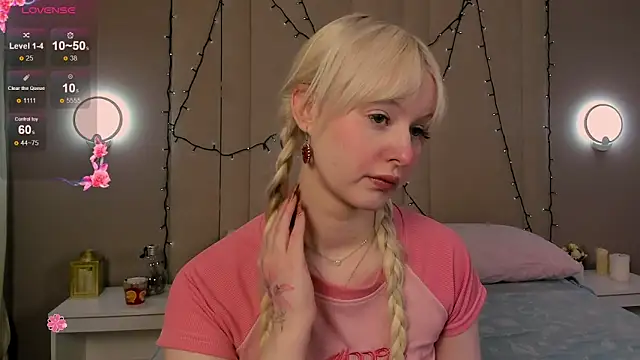 AdeleSilvy online show from 03.19.26