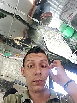 Snapshot of Andres_storm chatting on 04.04.26 Andres storm online show from 04.04.26