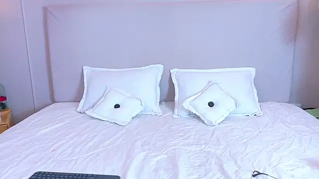 zarah queen online show from 02.19.26