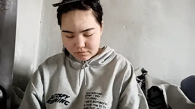 MollyAsian online show from 02.08.26