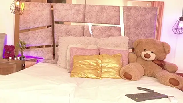 JuliKeita online show from 01.16.26