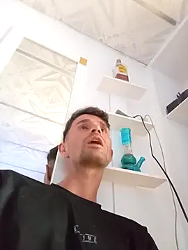 torvyHot online show from 04.01.26