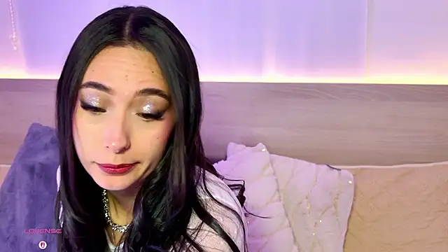 Snapshot of AliceeBloom chatting on 02.06.26 AliceeBloom online show from 02.06.26