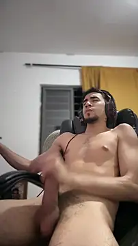 Snapshot of stev_sexyboy chatting on 03.04.26 stev sexyboy online show from 03.04.26