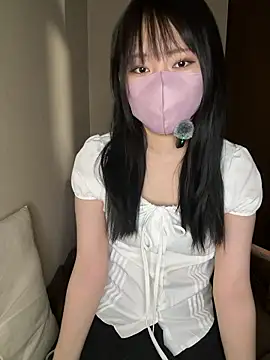 Snapshot of rin_15 chatting on 07.17.26 rin 15 online show from 07.17.26