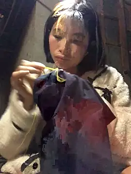 Snapshot of sun-shii chatting on 01.16.26 sun-shii online show from 01.16.26