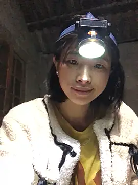 Snapshot of sun-shii chatting on 02.08.26 sun-shii online show from 02.08.26