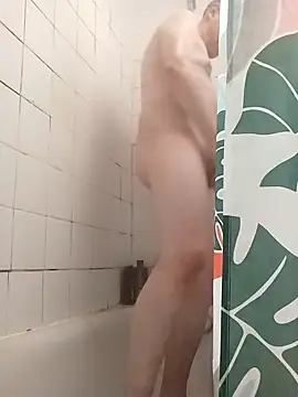 Hertsguy1984 online show from 04.15.26