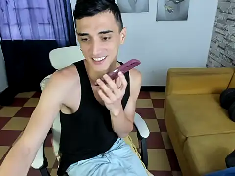 Snapshot of felipe_colinss chatting on 02.03.26 felipe colinss online show from 02.03.26