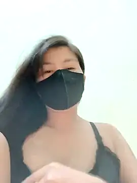 Lyly-68688 online show from 04.15.26