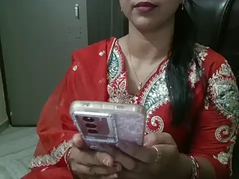 Snapshot of Adaa7 chatting on 06.23.26 Adaa7 online show from 06.23.26