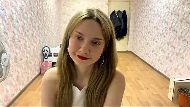 BerneiiceNases online show from 02.28.26