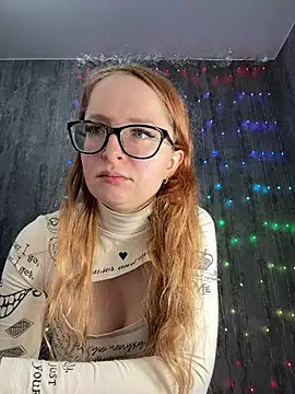 coy girl  online show from 02.06.26