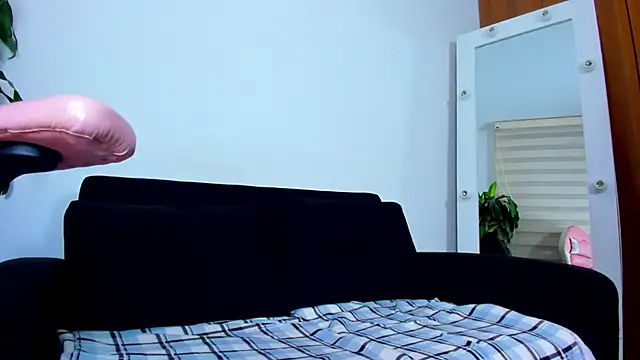 babypeach 1 online show from 01.15.26