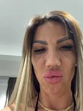 Missolevelvet online show from 03.02.26