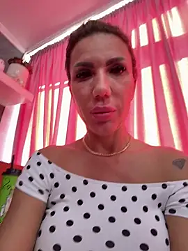 Missolevelvet online show from 04.10.26