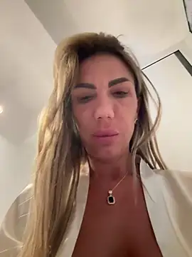 Missolevelvet online show from 04.19.26