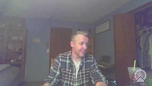 chrisw8140 online show from 04.03.26