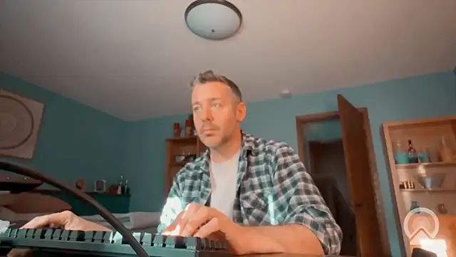 chrisw8140 online show from 05.11.26