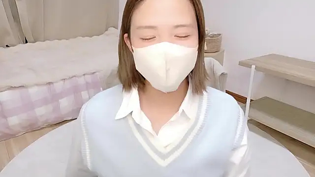 UMIumi- online show from 03.04.26