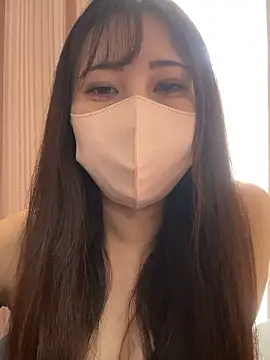 Snapshot of Runa_channel chatting on 03.04.26 Runa channel online show from 03.04.26