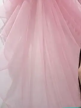 Phoebe-e online show from 04.03.26