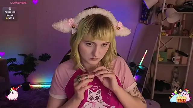 Roziett Belle online show from 04.13.26