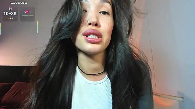 Snapshot of your_asian_dream chatting on 07.12.26 your asian dream online show from 07.12.26