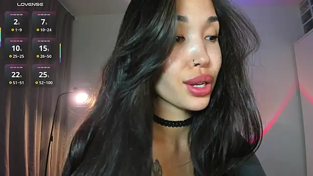 Snapshot of your_asian_dream chatting on 07.28.26 your asian dream online show from 07.28.26