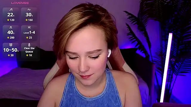 Snapshot of Ellie_Heavenly chatting on 02.09.26 Ellie Heavenly online show from 02.09.26