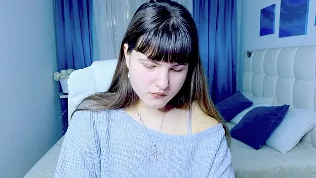 Miss  Poly online show from 02.04.26