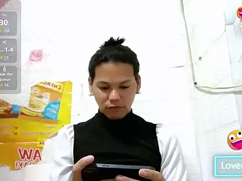 HugeAgatha online show from 05.20.26