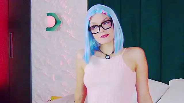 AvaLarson online show from 02.28.26