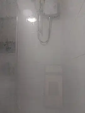 Snapshot of Stuey75 chatting on 09.19.25 Stuey75 online show from 09.19.25