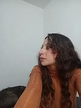 AlexxaAndRileyy online show from 04.05.26